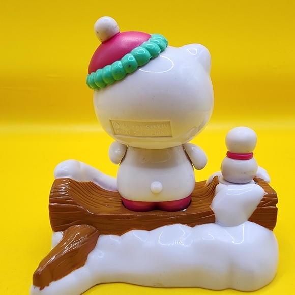 2001 Hello Kitty Dream World Snowman Happy Forest Sanrio Bandai - Picture 2 of 4